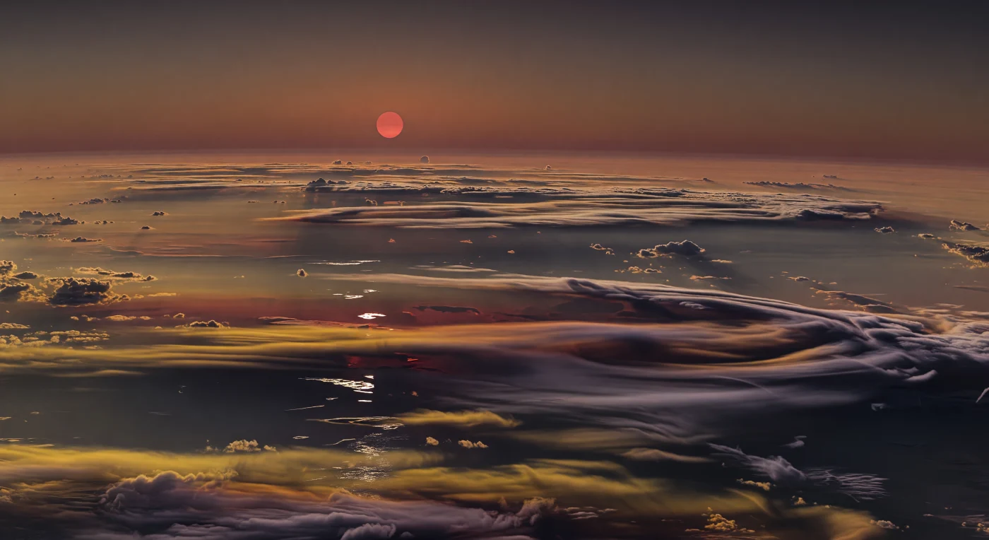 Suspendu dans la haute atmosphère, au bord permanent entre le jour et la nuit, on découvre un paysage sans sol où d’immenses bandes parallèles de brume ambrée, de voile rouille, de gris violacé et de nuages anthracite ondulent comme des dunes aériennes à l’échelle de dizaines de kilomètres. La lumière rasante d’une étoile naine rouge, figée sur l’horizon en un disque orangé plus large que notre Soleil apparent, traverse cette atmosphère dense et riche en hydrogène, révélant des ondes de gravité, des étagères nuageuses lenticulaires, des filaments de turbulence et de longues traînes de virga qui s’évaporent avant d’atteindre les profondeurs. Par endroits, des creux plus sombres s’ouvrent sur un abîme noyé de brume de pression, où de faibles reflets argentés suggèrent très loin en dessous une couche liquide globale, sans jamais laisser voir de véritable surface. Tout ici évoque une météorologie colossale et chimiquement complexe, modelée par le méthane, le dioxyde de carbone et les aérosols d’hydrocarbures, dans une pénombre cuivrée qui étire des ombres infiniment douces et donne l’impression de flotter au-dessus d’un océan caché sous un ciel étranger.
