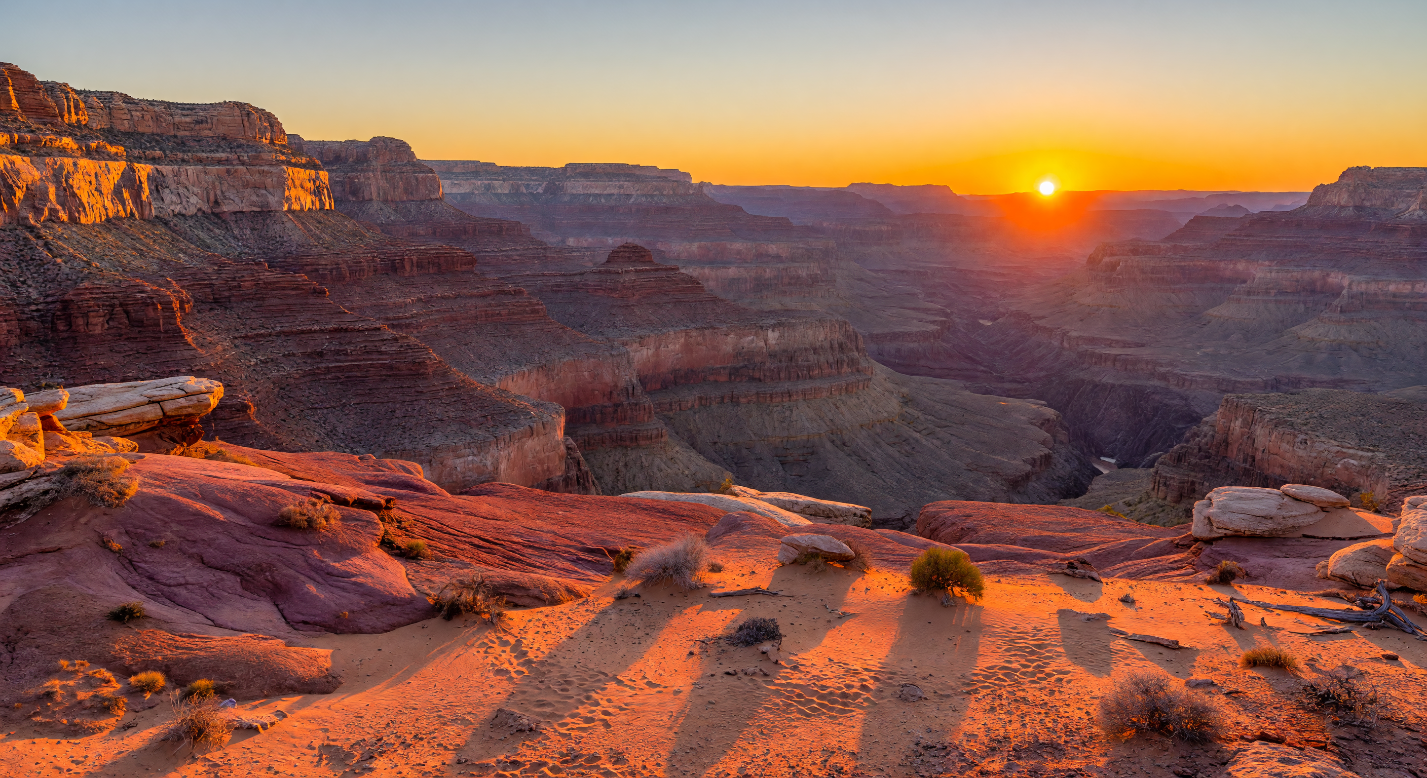 Lueur d’aube au Grand Canyon